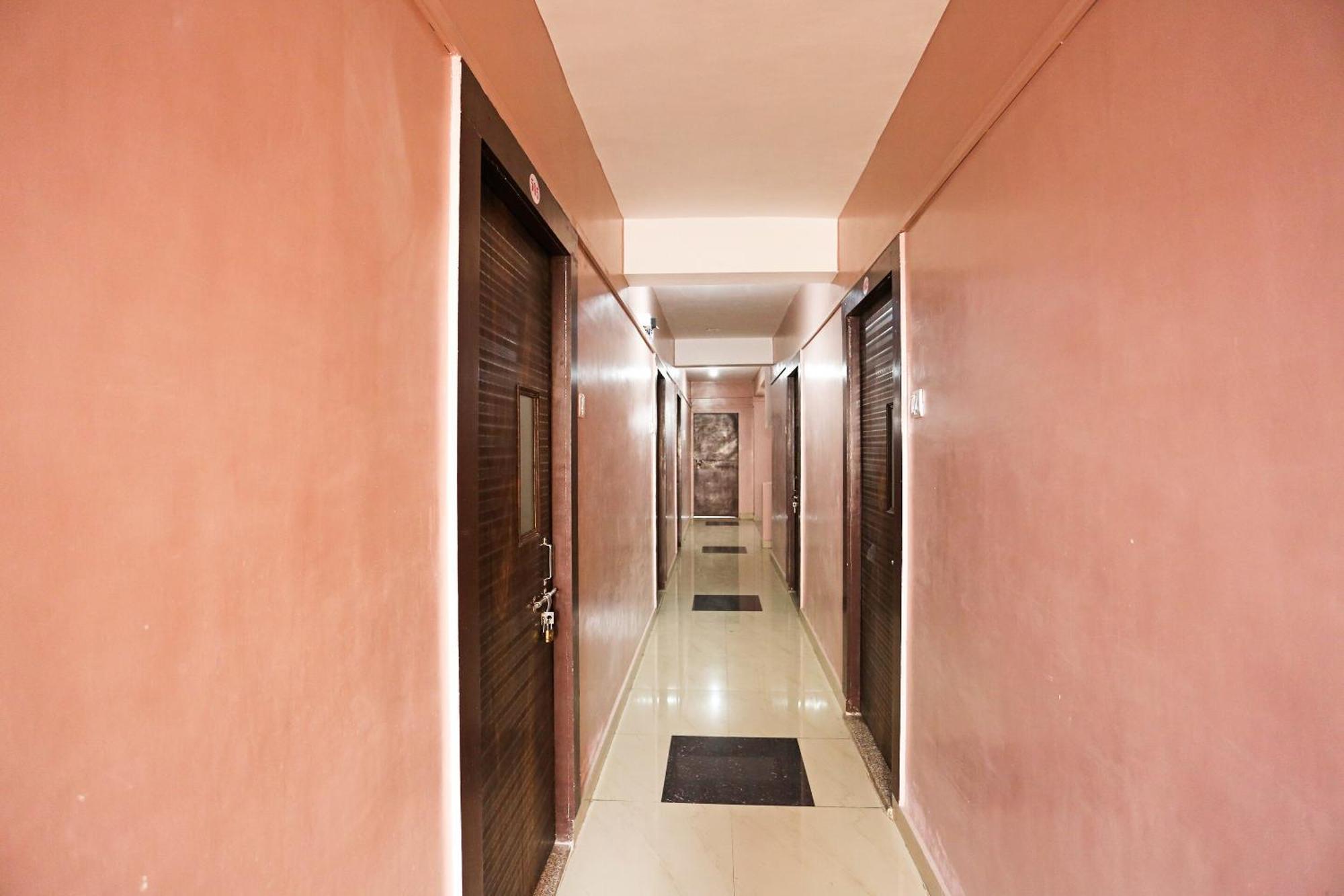 Hotel O Vaishnavi Кота Екстериор снимка
