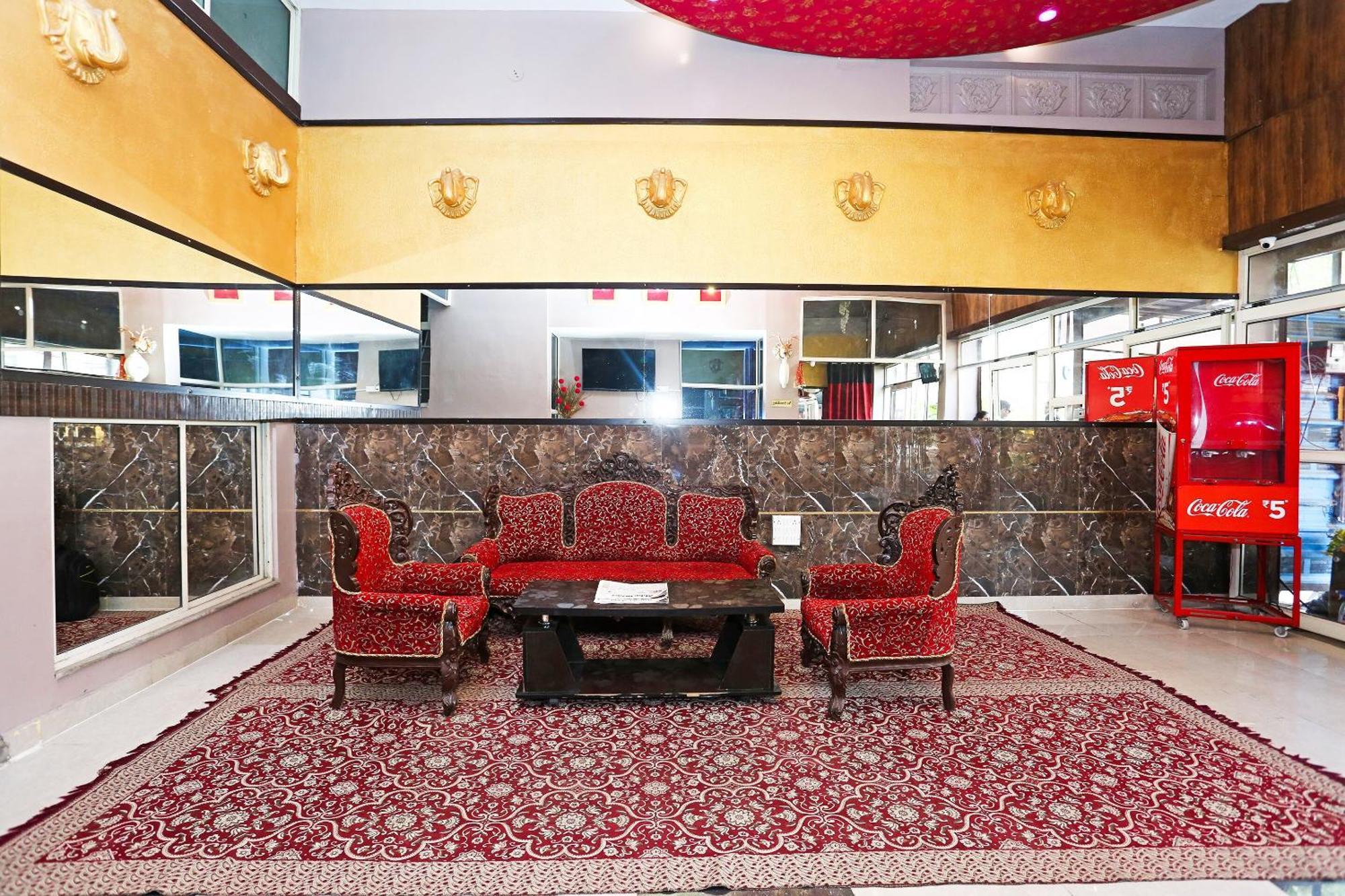 Hotel O Vaishnavi Кота Екстериор снимка