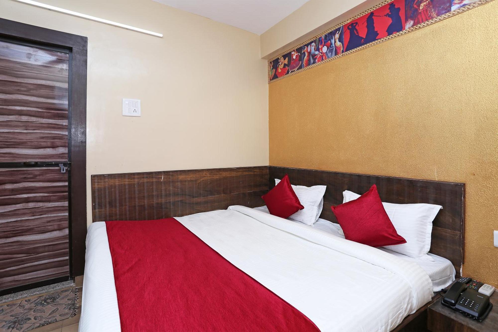 Hotel O Vaishnavi Кота Екстериор снимка